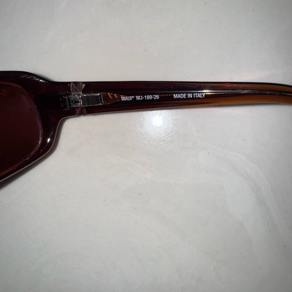 Maui Jim Sunglasses main image 5